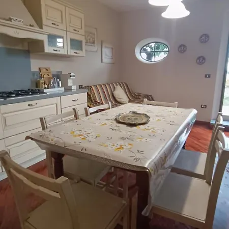 Tenuta L'oliveta Farm stay *